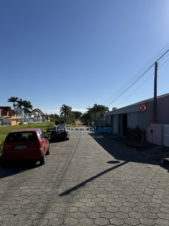 Casa para aluguel de temporada em São Francisco do Sul (Prainha)