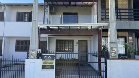 Casa para alugar em São Francisco do Sul - Prainha