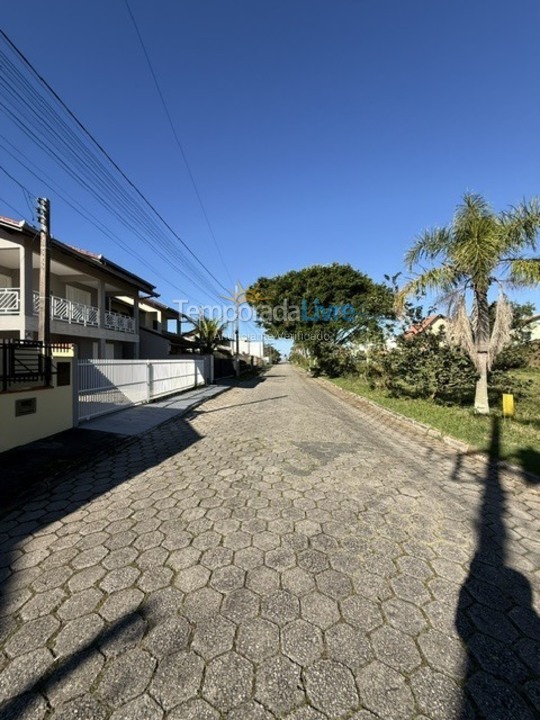 Casa para aluguel de temporada em São Francisco do Sul (Prainha)