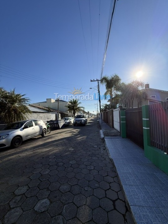 Casa para alquiler de vacaciones em São Francisco do Sul (Enseada)