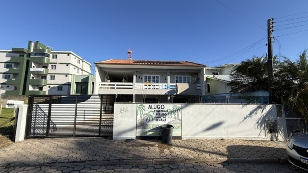 Casa para alquiler de vacaciones em São Francisco do Sul (Enseada)
