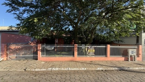 Casa para alugar em São Francisco do Sul - Enseada