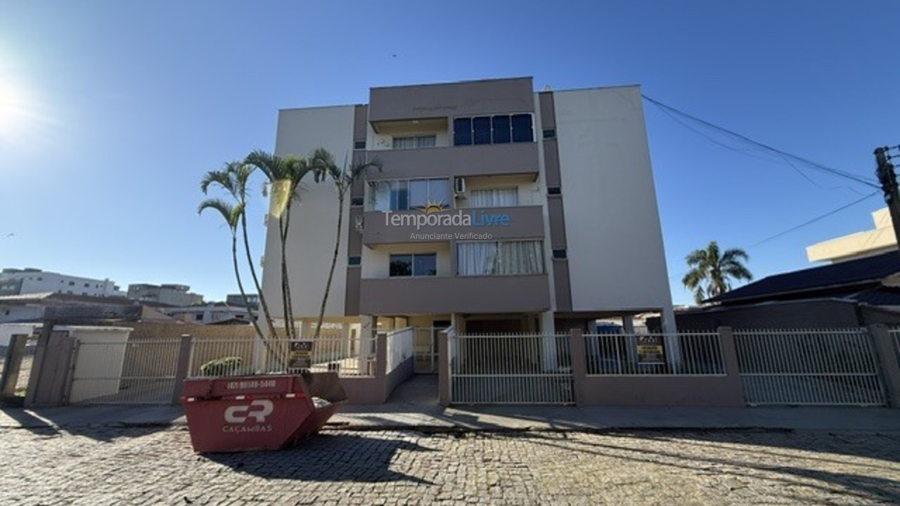 Apartamento para aluguel de temporada em São Francisco do Sul (Enseada)