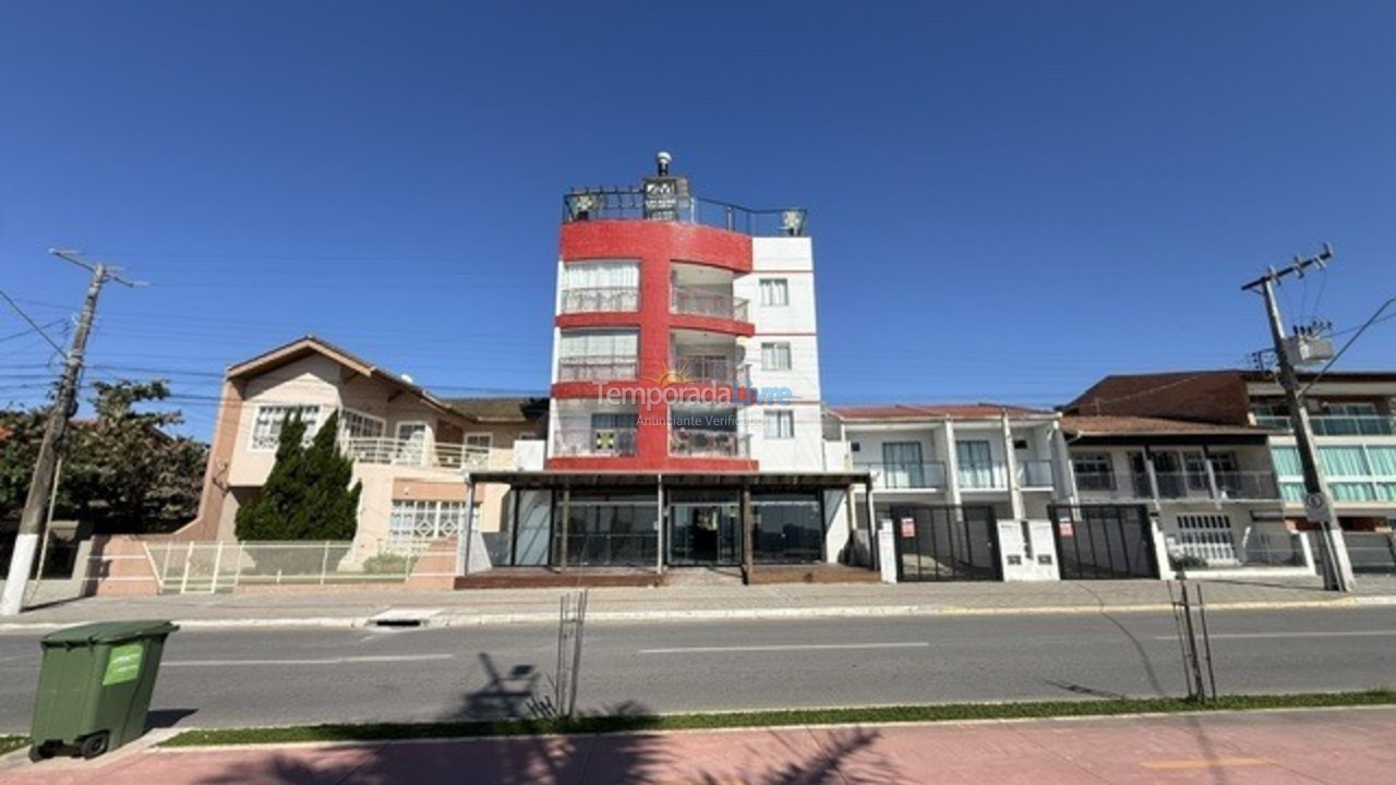 Apartamento para aluguel de temporada em São Francisco do Sul (Enseada)