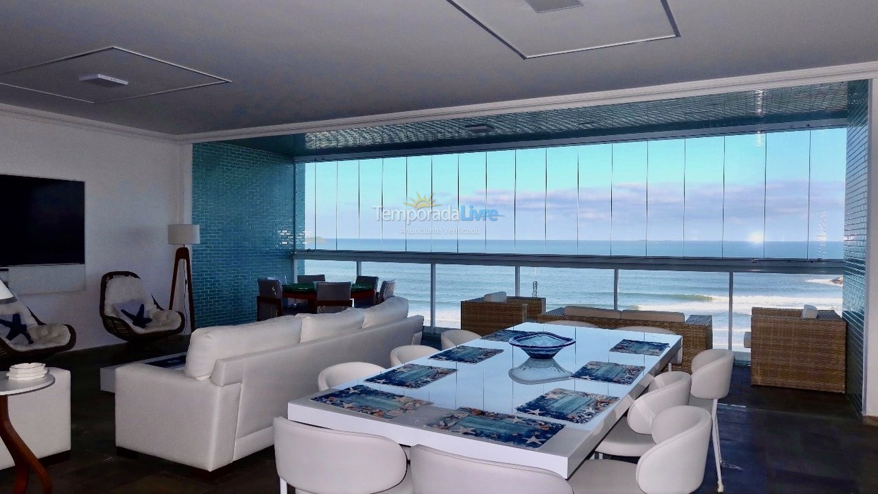 Apartment for vacation rental in Guarujá (Pitangueiras)