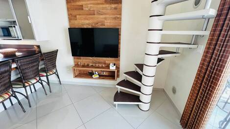 Apto Duplex com 02 dormitórios Praia do Mariscal