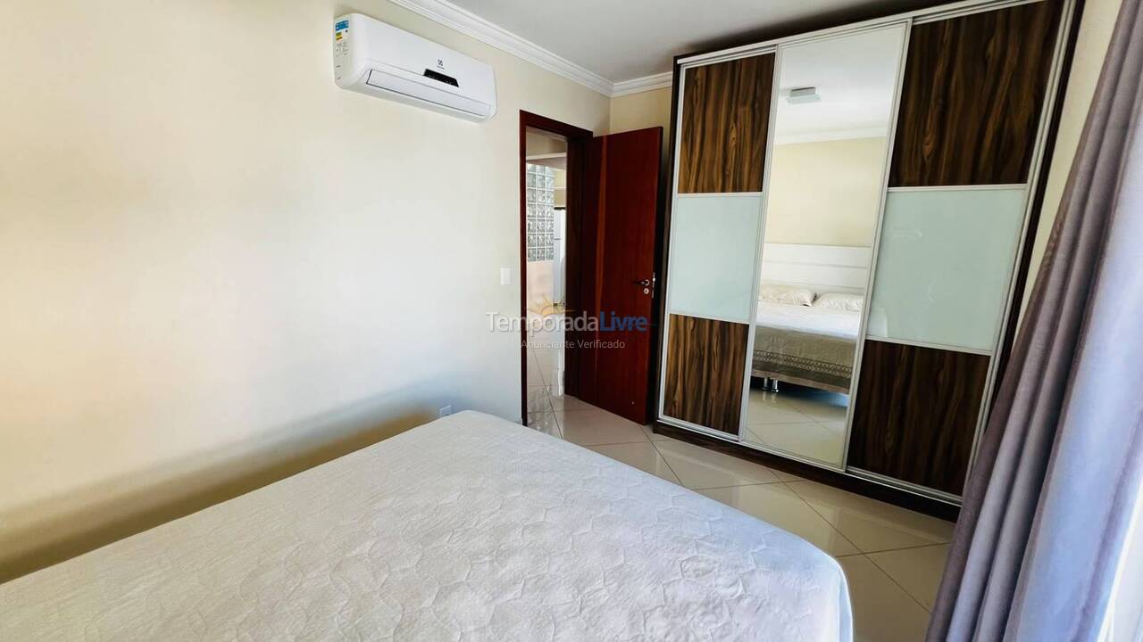 Apartamento para aluguel de temporada em Bombinhas (Mariscal)