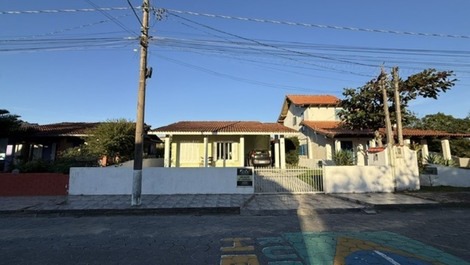Casa para alugar em São Francisco do Sul - Praia Grande