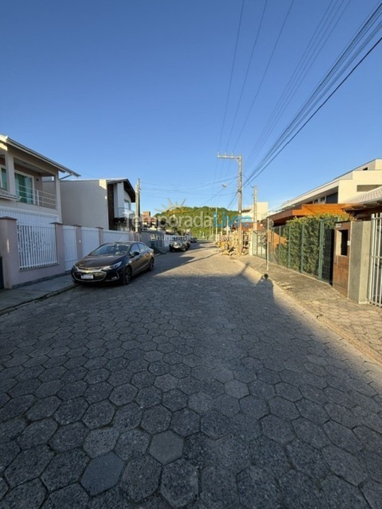 Casa para alquiler de vacaciones em São Francisco do Sul (Prainha)