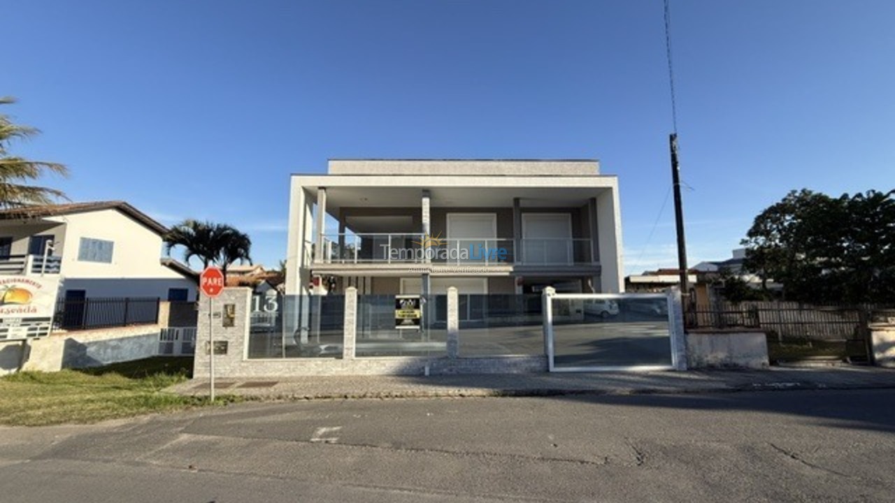 House for vacation rental in São Francisco do Sul (Enseada)