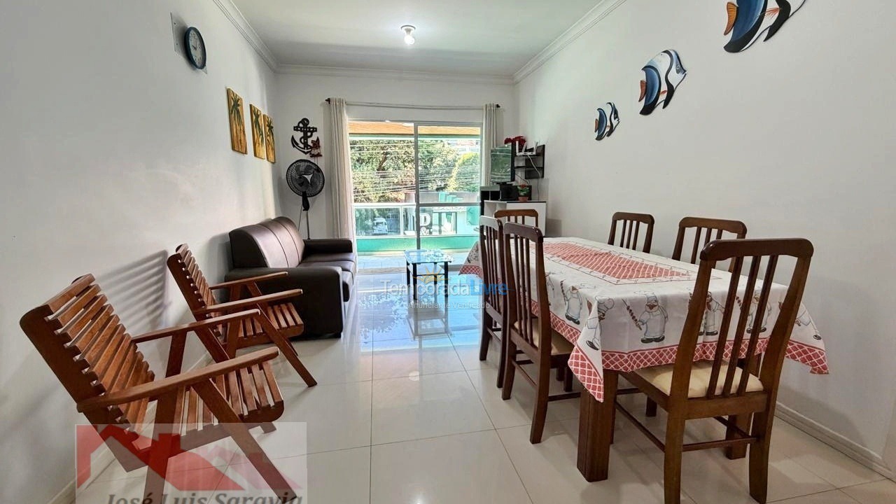 Casa para alquiler de vacaciones em Bombinhas (Praia de Bombas)