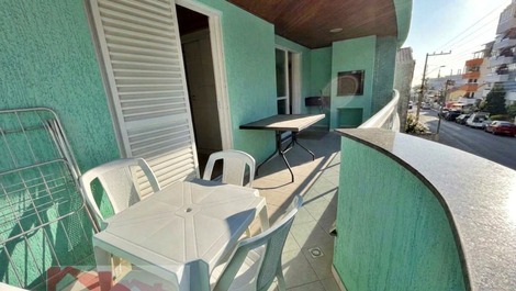 Sacada, mesa e cadeiras 