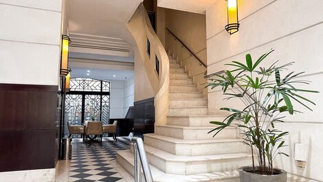 Hermoso apartamento a metros de la playa de Copacabana