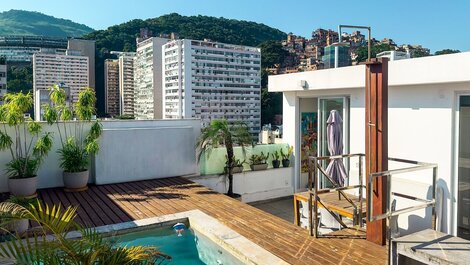 Cobertura duplex com 3 suites em Ipanema