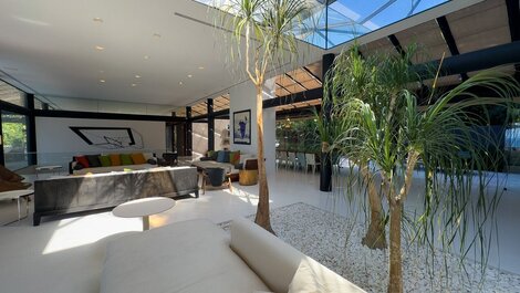 Mansión de lujo en São Conrado con piscina