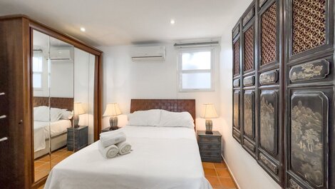 Charmoso apartamento 2 quartos com varanda