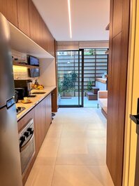 Loft moderno com jacuzzi e rooftop com piscina