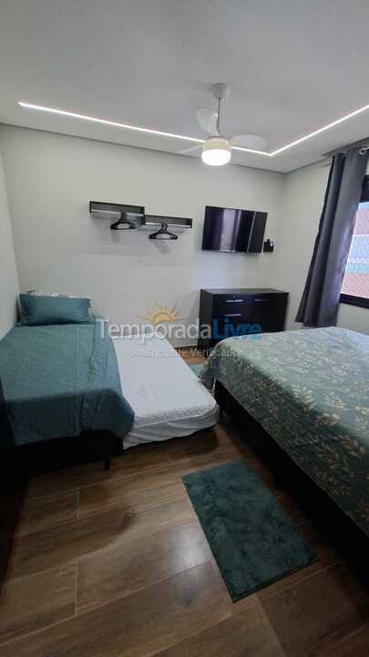 Apartamento para aluguel de temporada em Praia Grande (Guilhermina)
