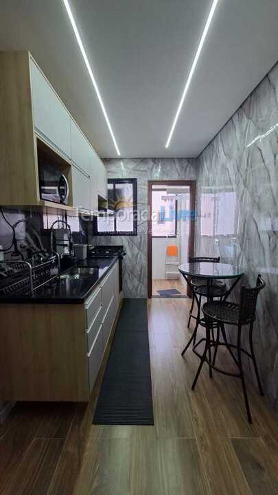 Apartamento para aluguel de temporada em Praia Grande (Guilhermina)