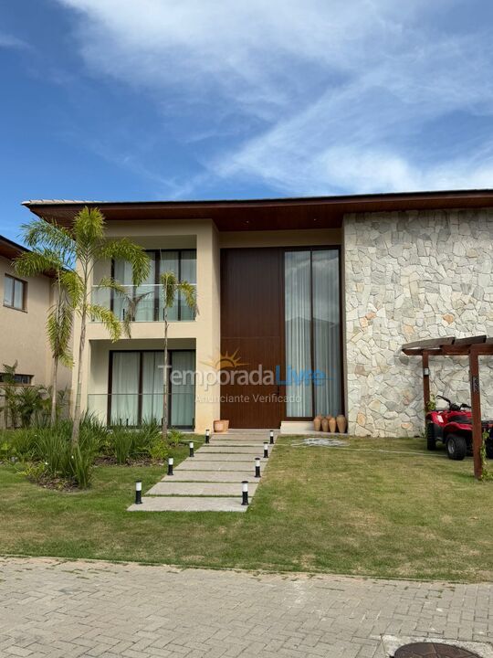Casa para aluguel de temporada em Mata de São João (Praia do Forte)
