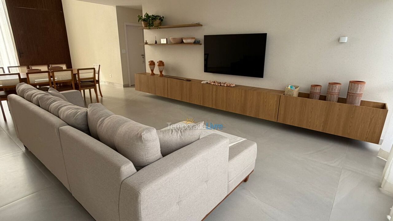 Casa para aluguel de temporada em Mata de São João (Praia do Forte)