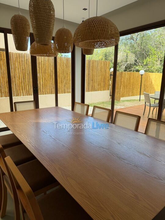 Casa para aluguel de temporada em Mata de São João (Praia do Forte)