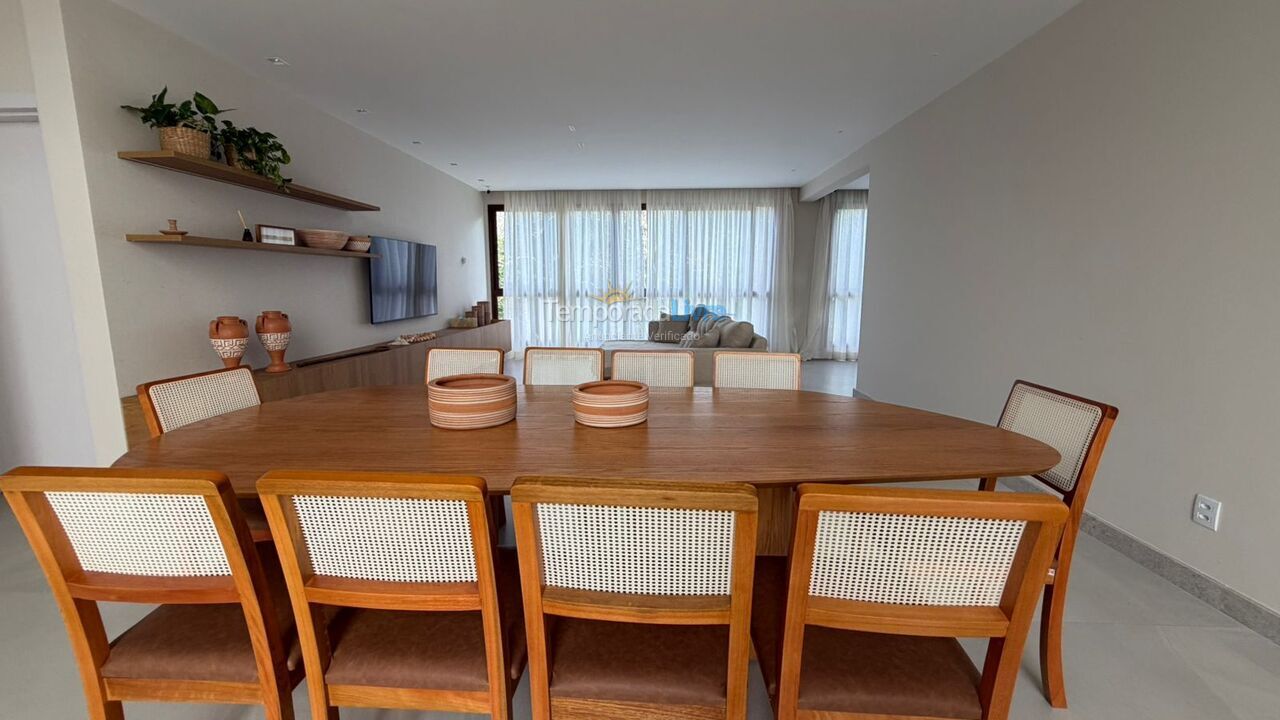 Casa para aluguel de temporada em Mata de São João (Praia do Forte)