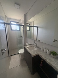 Lindo apartamento no melhor condomínio da Praia de Palmas