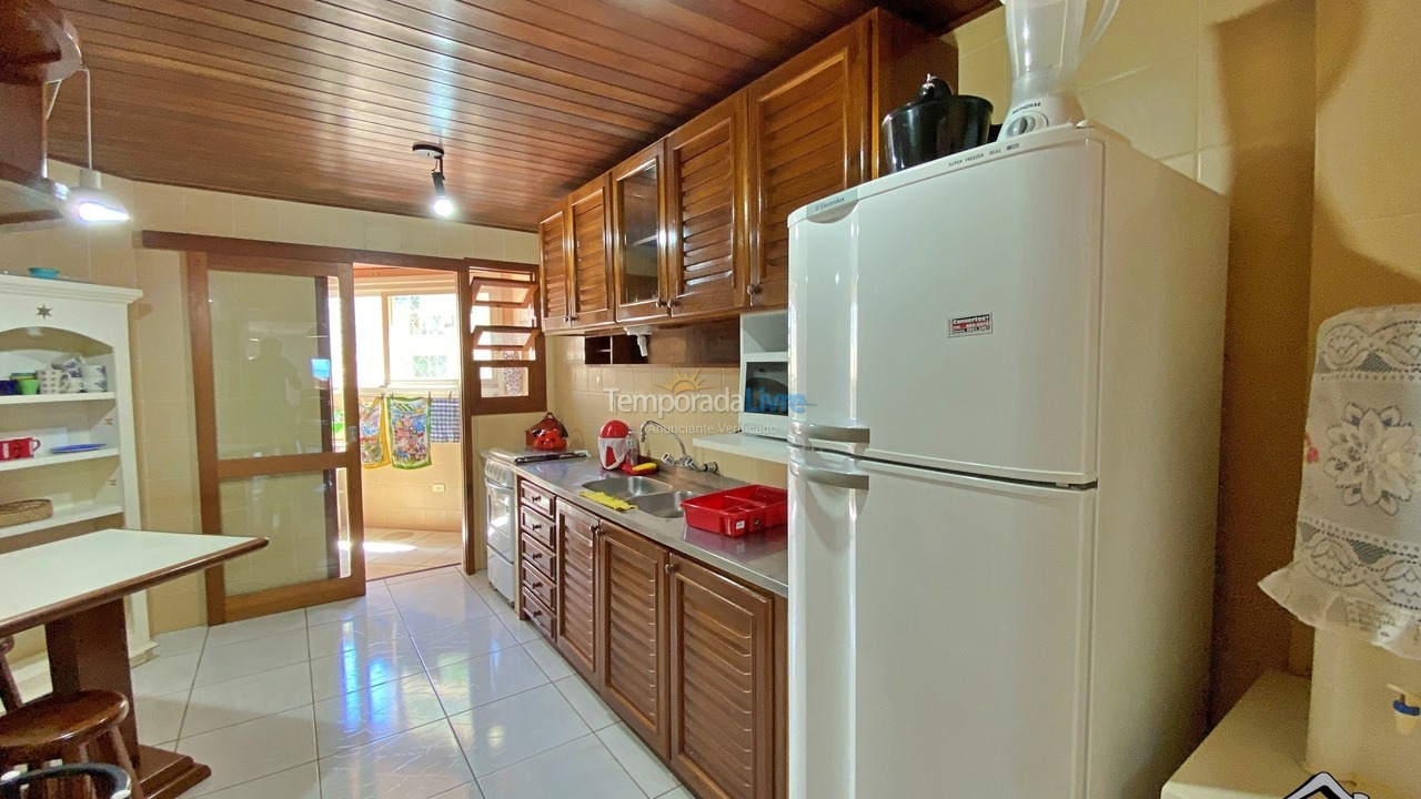 Apartment for vacation rental in Torres (Praia Grande)