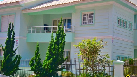 House 2 Sleeps - Bairro Centro