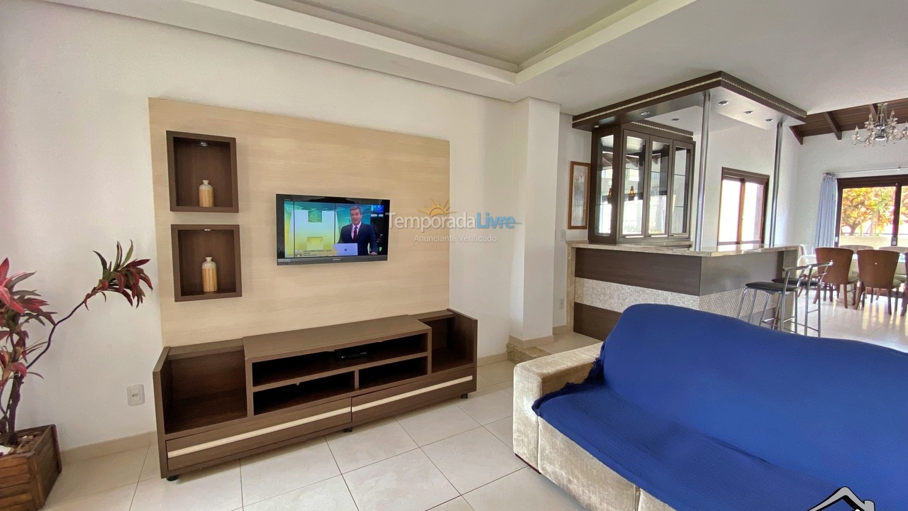 Casa para alquiler de vacaciones em Torres (Centro)