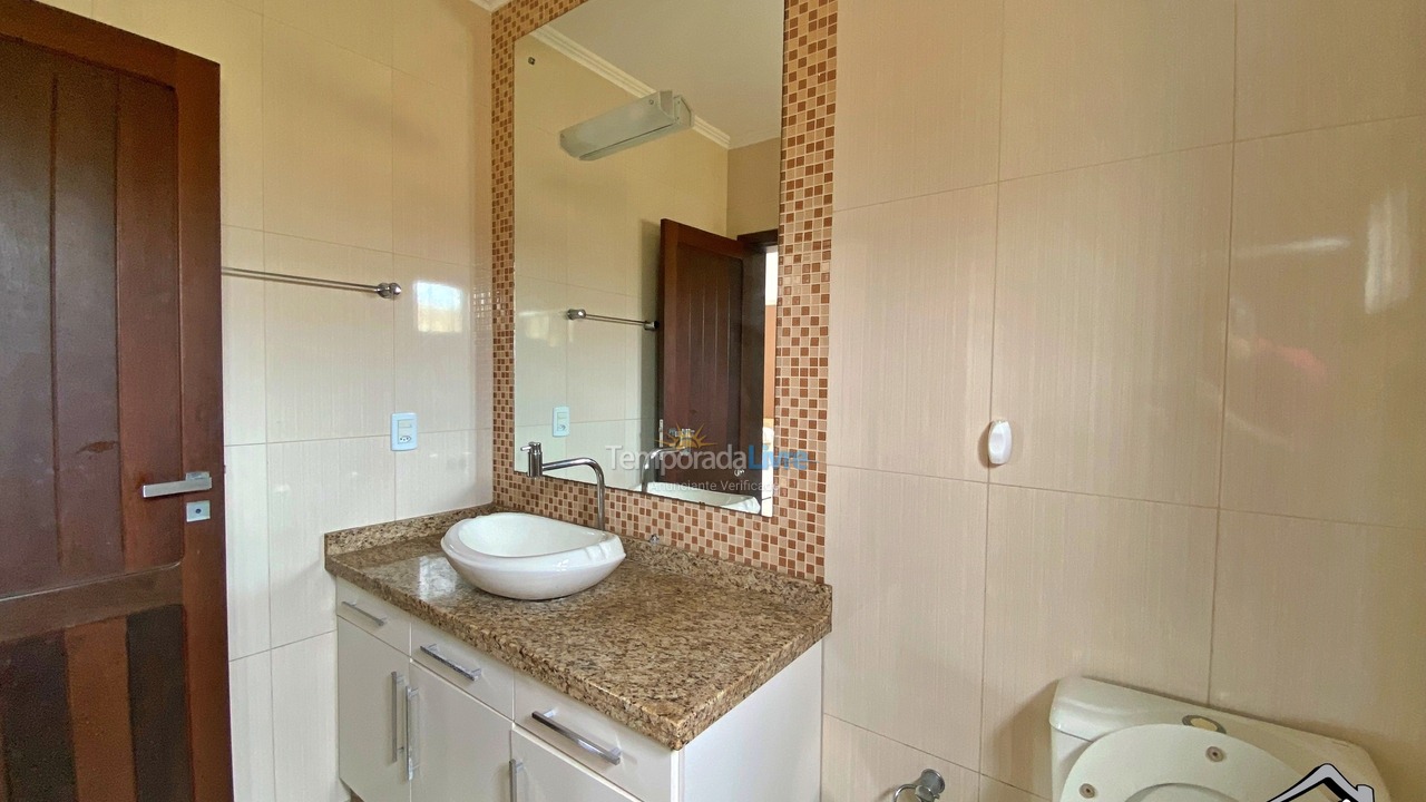 Casa para alquiler de vacaciones em Torres (Centro)
