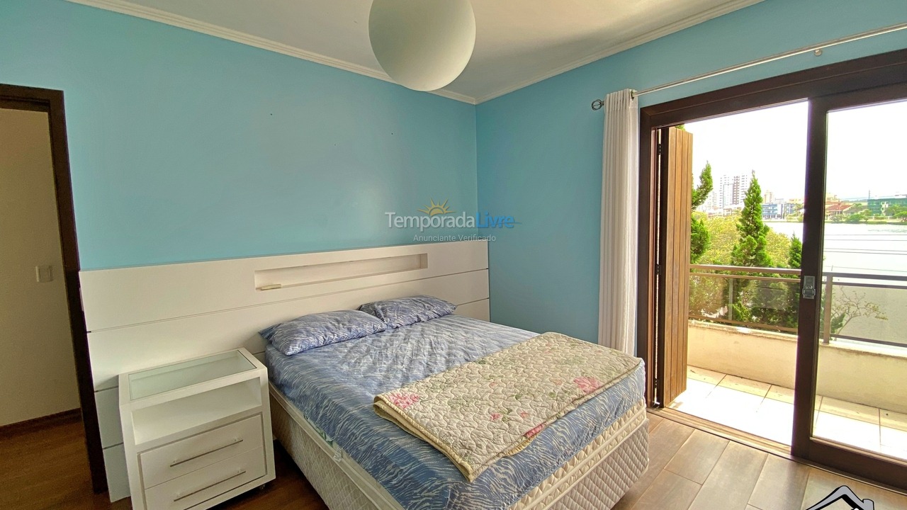 Casa para alquiler de vacaciones em Torres (Centro)