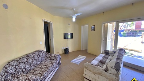 New Year's Eve 2027 - House with 4 Bedrooms - 5 Blocks from the Beach - Praia Grande