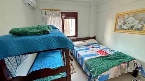 Nochevieja - Apartamento de 2 habitaciones (con aire acondicionado) - A 3 cuadras de la playa - Prainha