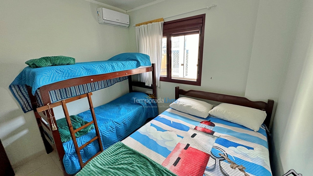 Apartamento para alquiler de vacaciones em Torres (Centro)