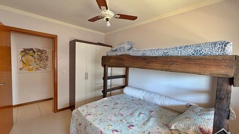 New Year's Eve - 2-Bedroom Apartment (AC) - 1 Block from the Beach - Prainha