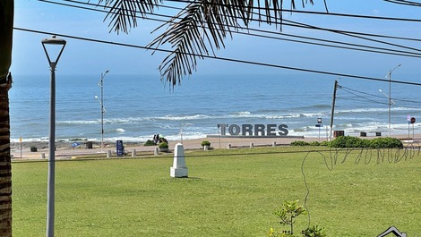 New Year's Eve - 2-Bedroom Apartment (AC) - 1 Block from the Beach - Prainha