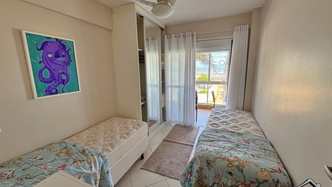 New Year's Eve - 2-Bedroom Apartment (AC) - 1 Block from the Beach - Prainha