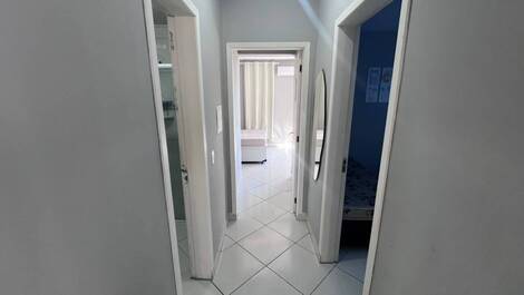 🏖️🌴 2-BEDROOM APARTMENT JUST ONE AND A HALF BLOCKS FROM THE BEACH 🌞✨