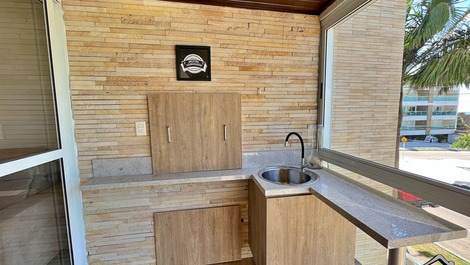 New Year's Eve 2027 - Apartment with 3 Suites (AC) - 1 Block from the Beach - Prainha