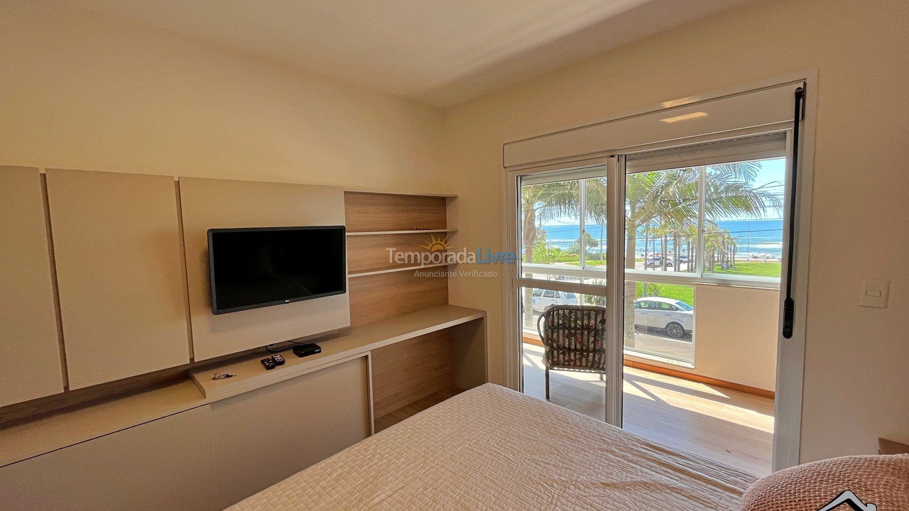 Apartment for vacation rental in Torres (Prainha)