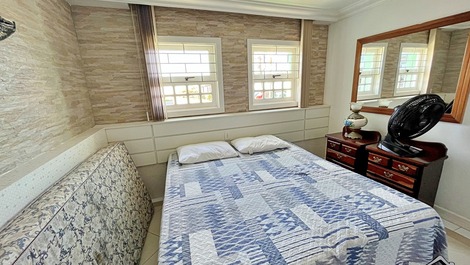 New Year's Eve 2027 - House with 2 Bedrooms - 1 Block from the Beach - Praia Grande