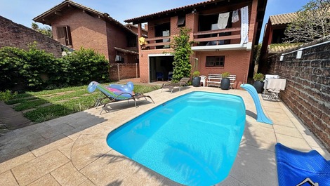 New Year's Eve 2027 - House with 5 Bedrooms (2 Suites) - Swimming Pool - Praia Grande