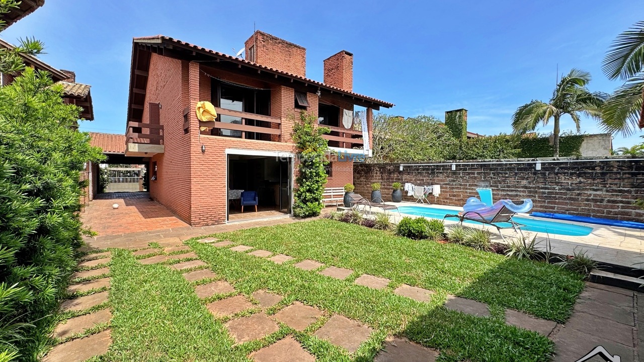 House for vacation rental in Torres (Praia Grande)