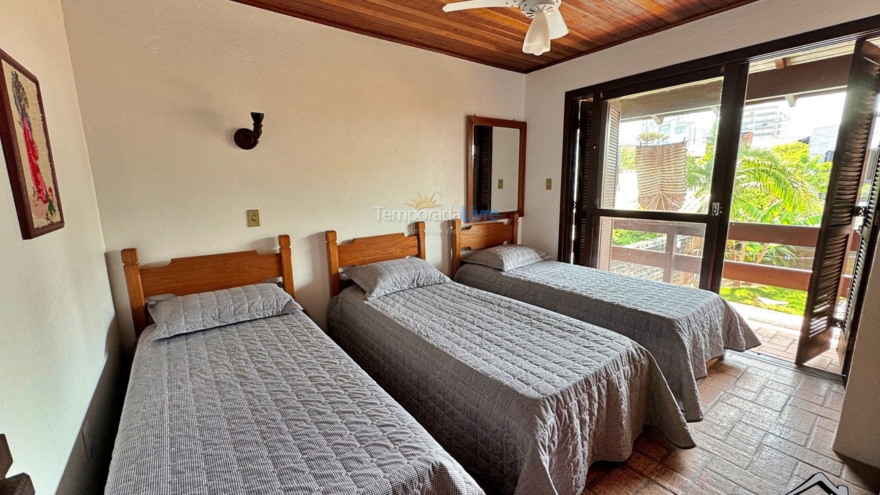 House for vacation rental in Torres (Praia Grande)