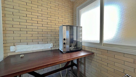 New Year's Eve 2027 - Apartment with 5 Bedrooms - 1 Block from the Beach - Beautiful View