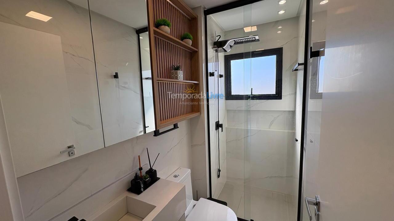 Apartamento para aluguel de temporada em Governador Celso Ramos (Palmas)