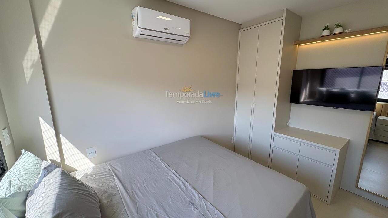 Apartamento para aluguel de temporada em Governador Celso Ramos (Palmas)