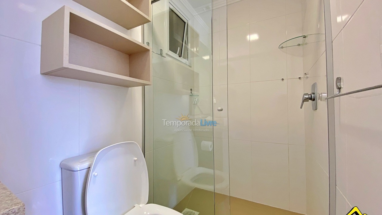 Apartamento para aluguel de temporada em Torres (Centro)